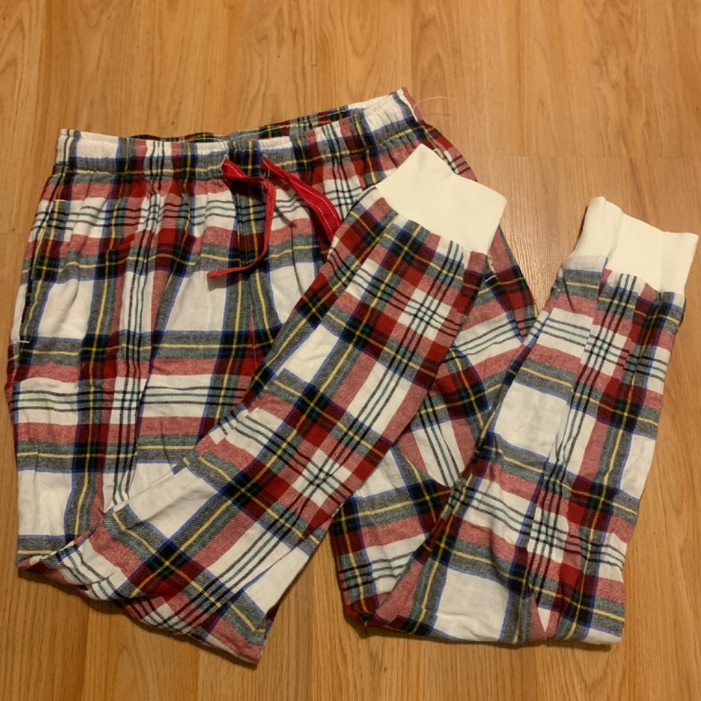 Pjs - Picture 3 of 4